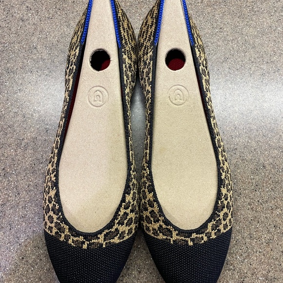 🆕 Rothy’s “Little Cat” The Square Flat Shoes, Size 8.5 - Picture 6 of 11